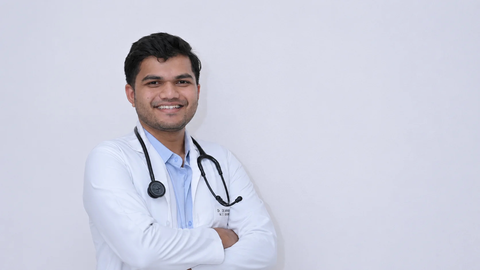 dr Devansh Khandol